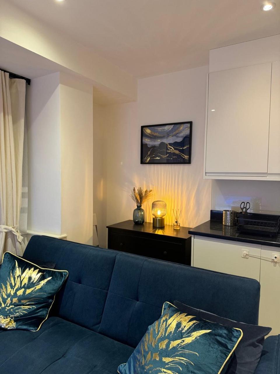Luxury 2 Bedroom Apartment In Central Croydon With Free Parking 외부 사진