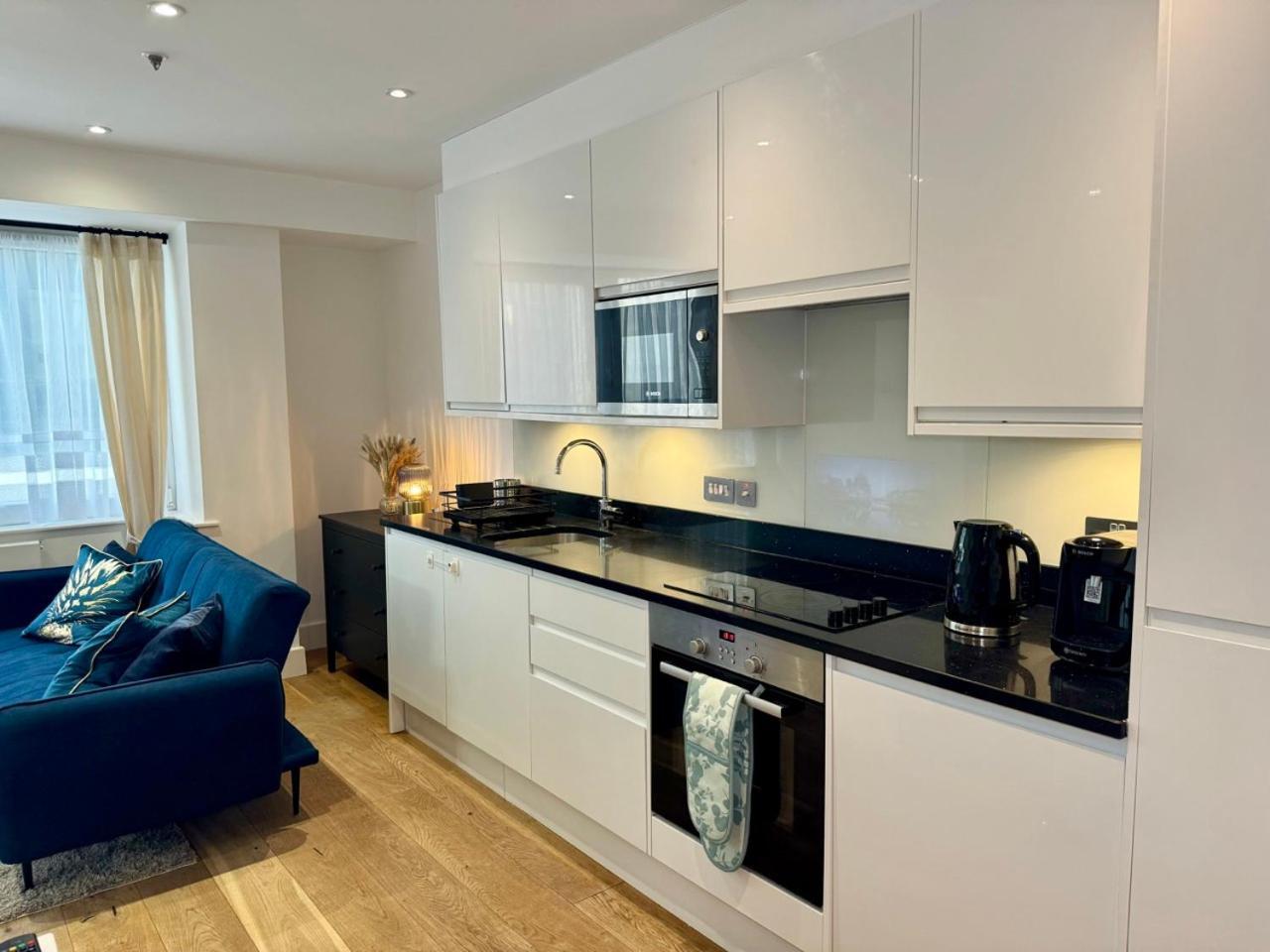 Luxury 2 Bedroom Apartment In Central Croydon With Free Parking 외부 사진