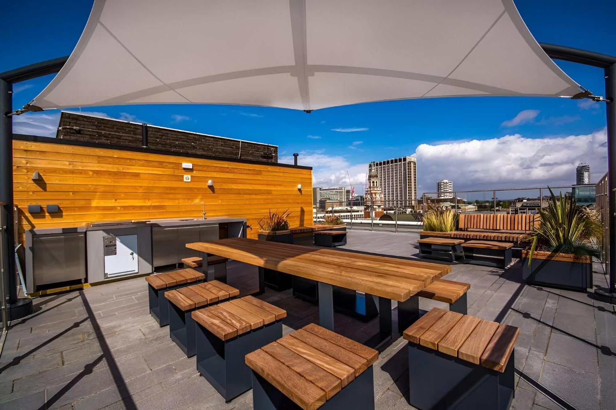 Luxury 2 Bedroom Apartment In Central Croydon With Free Parking 외부 사진